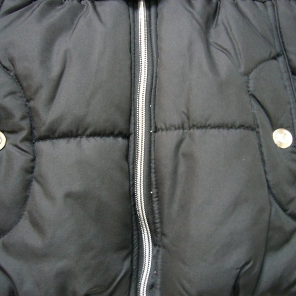 Rothschild R88 Girls Hooded Puffer Jacket w/ Scarf - Picture 7 of 7